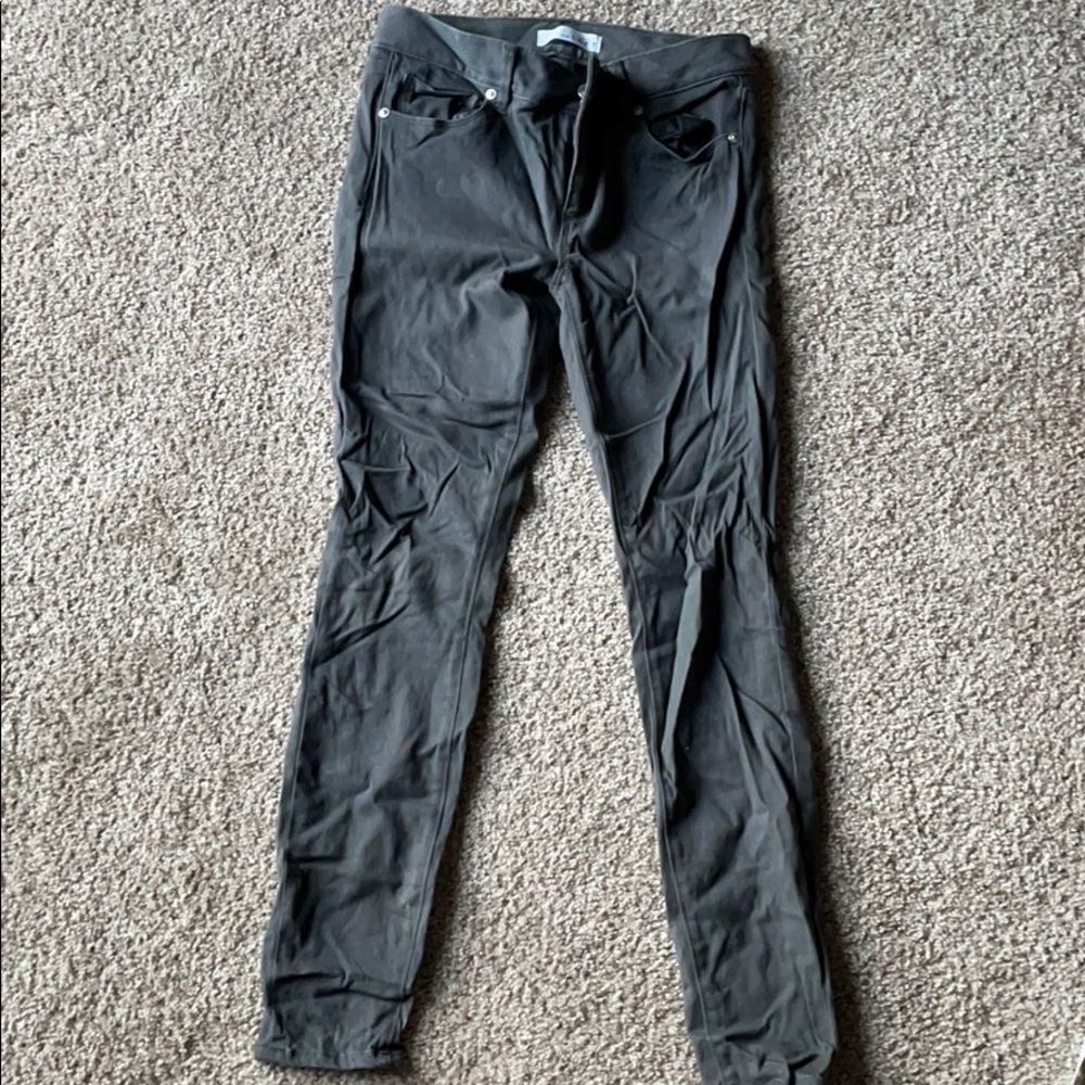 Loft Gray Button Skinny Legging